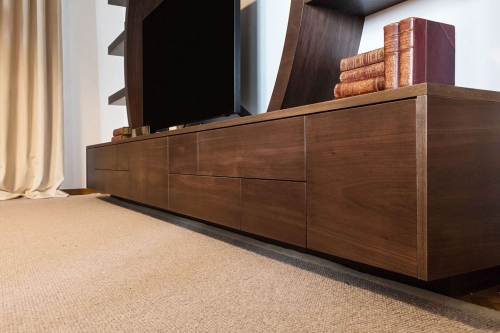 &Epsilon;&Pi;&Iota;&Pi;&Lambda;&Omicron; TV &Kappa;&Alpha;&Rho;&Upsilon;&Delta;&Iota;&Alpha;